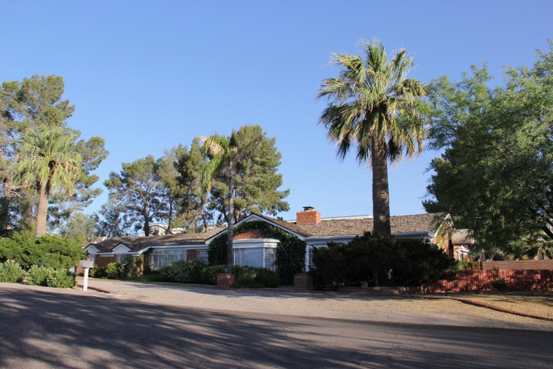 Mon Ami Bed And Breakfast Tucson Esterno foto